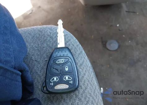 2007 Dodge Grand Caravan Sxt from USA, damaged, VIN 2D4GP44L67R257673